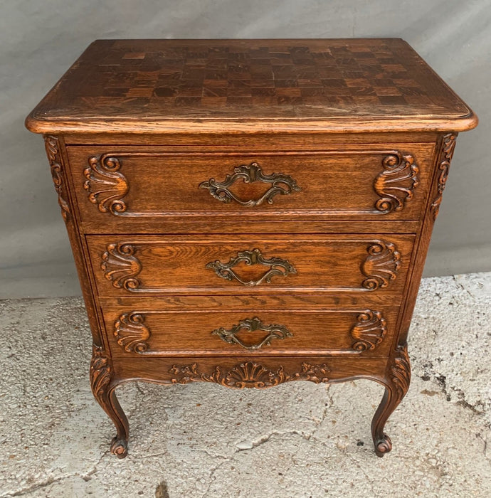 SMALL LOUIS XV 3-DRAWER CHEST WITH PARQUET TOP