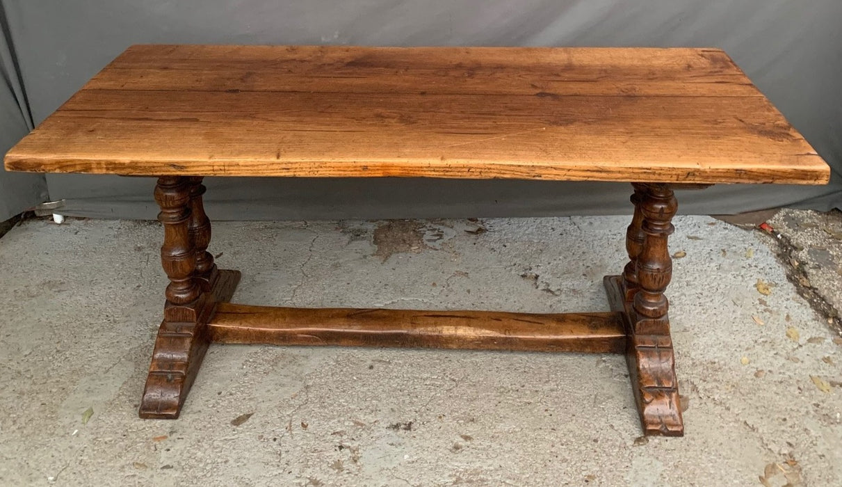 OAK TRESTLE TABLE WITH DOUBLE TURNED LEG ENDS AND GREAT PATINA