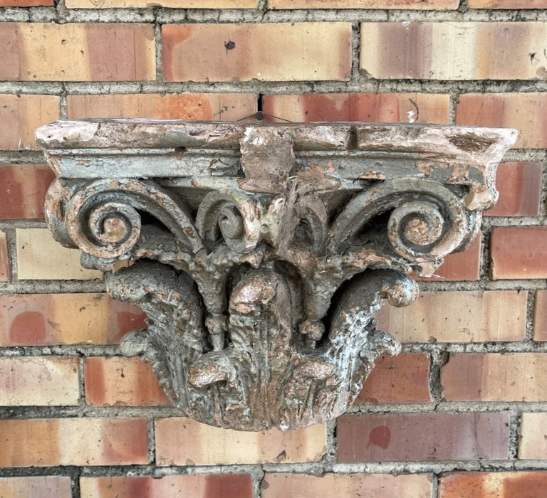 LARGE PLASTER  HALF CAPITAL