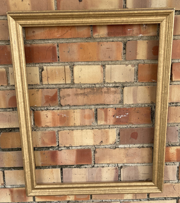 SIMPLE GILT FRAME