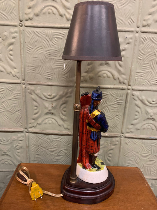 SCOTTISH STYLE LAMP