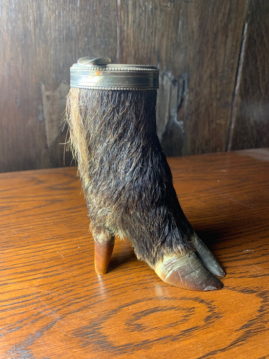 BOAR'S FOOT ASHTRAY WITH SILVER TYPE LINER