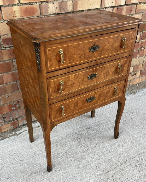 SMALL 3 DRAWER CHEST WITH MARQUETRY AND ORMOLU