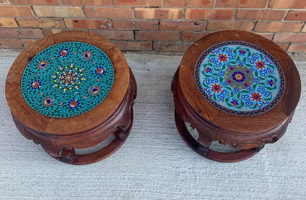 PAIR OF LOW ASIAN STANDS WITH CLOISONNE TOPS