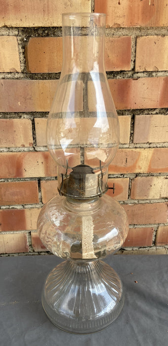 LARGE REEDED GLASS OIL LAMP WITH KNOBS