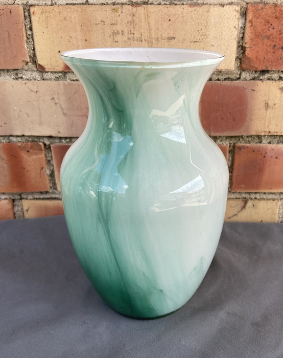GREEN AND WHITE SWIRLY VASE