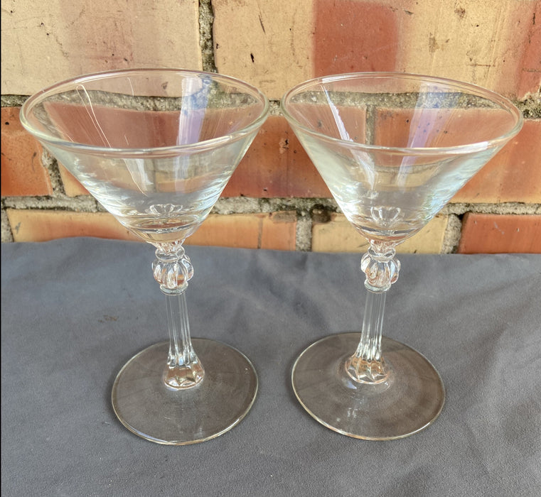 PAIR OF MARTINI GLASSES