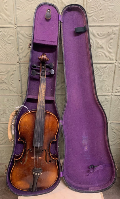 VIOLIN IN CASE - AS FOUND