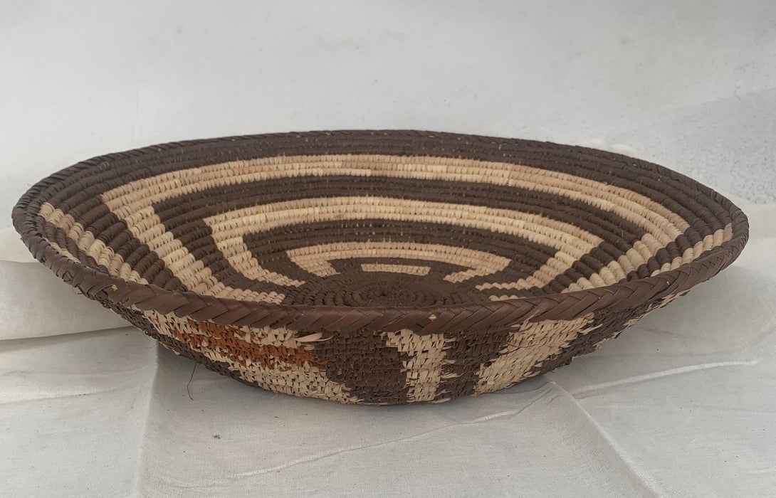 AFRICAN WOVEN 2 TONE BASKET