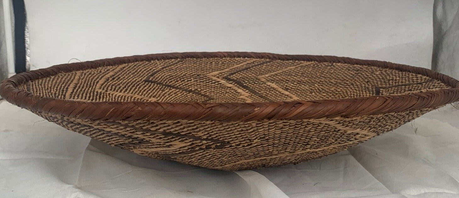 AFRICAN SHALLOW BASKET WITH ZIG ZAG DESIGN