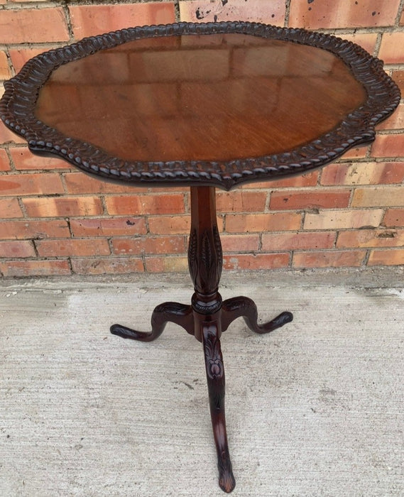 ANTIQUE PIE CRUST TILT TOP TABLE WITH ORNATE CARVING