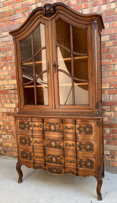 2-PIECE LOUIS XV OAK VITRINE ON CHEST