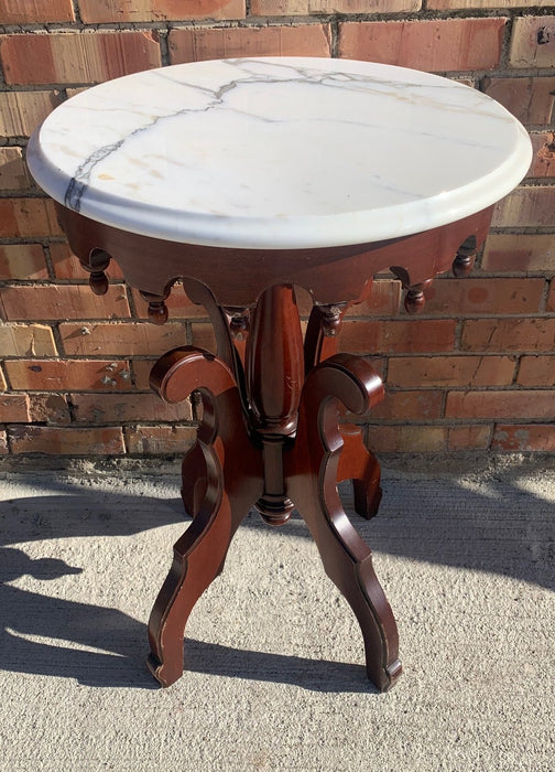 SMALL ROUND WHITE MARBLE TOP MAHOGANY STAND TABLE
