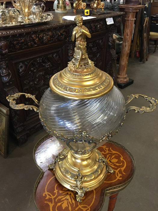 AS IS BRASS AND SWIRL GLASS HANDLED URN W/ PAN FINIAL