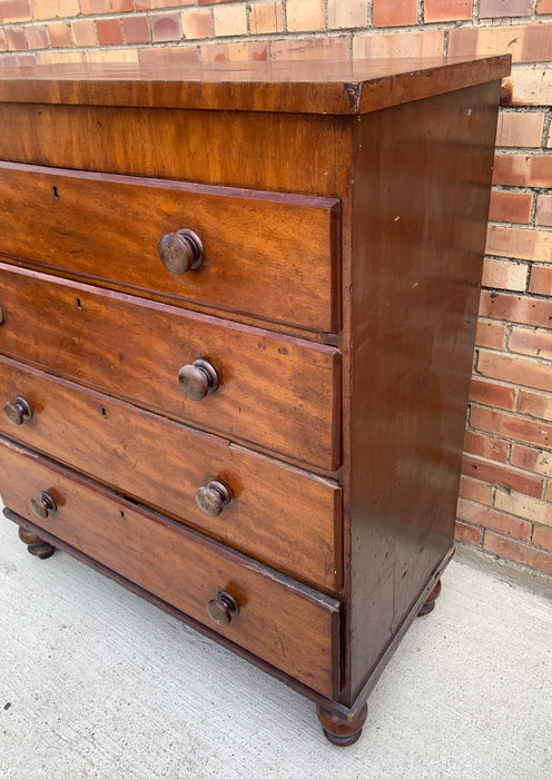 MAHOGANY 4 DRAWER ENGLISH CHEST