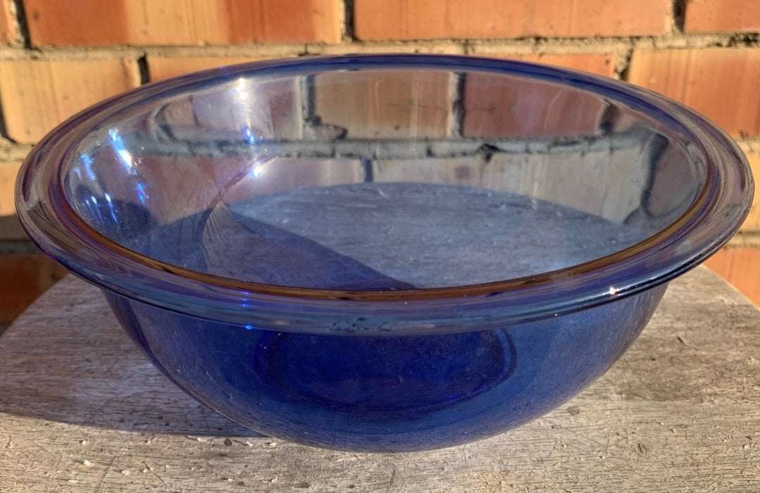 Cobalt blue pyrex hot sale mixing bowls