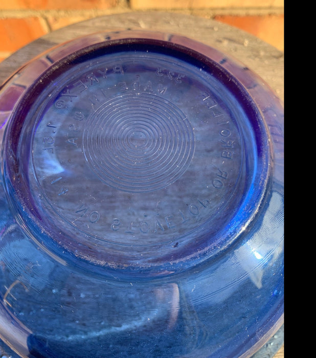 COBALT BLUE PYREX MIXING BOWL