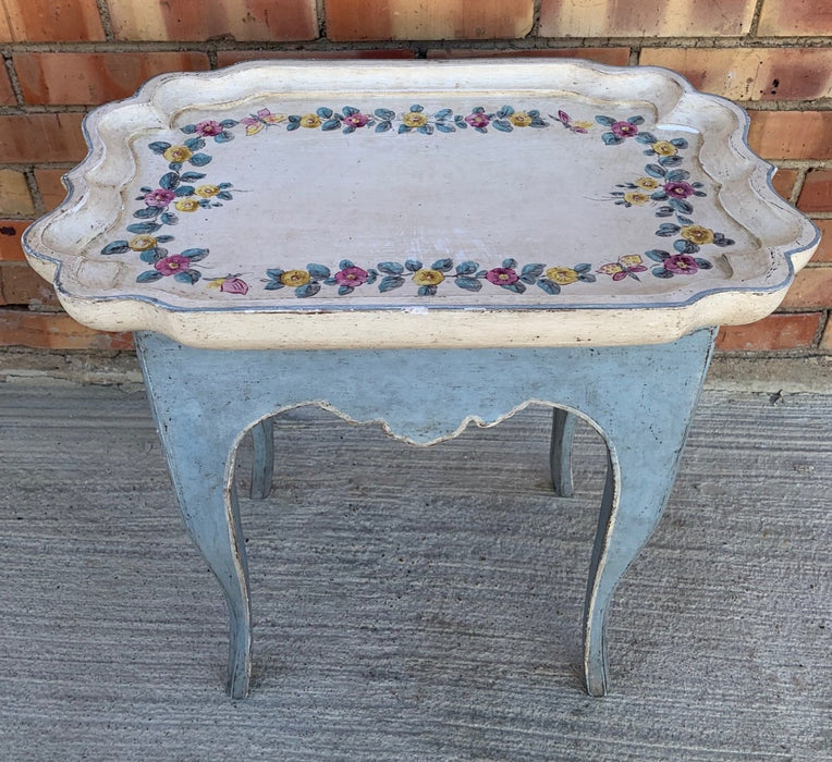 SMALL FLORAL BLUE AND WHITE PAINTED TABLE