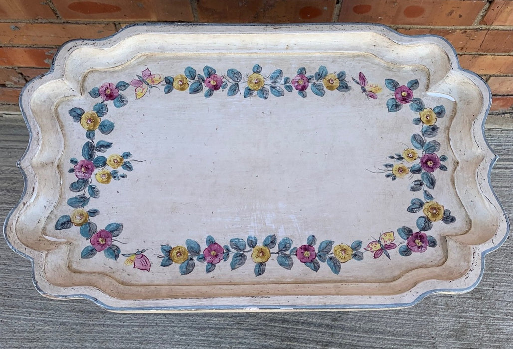 SMALL FLORAL BLUE AND WHITE PAINTED TABLE