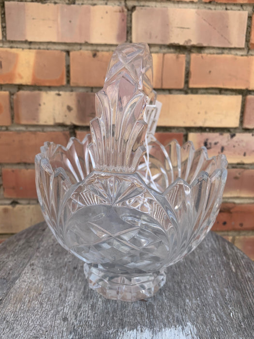 LARGE CRYSTAL BASKET