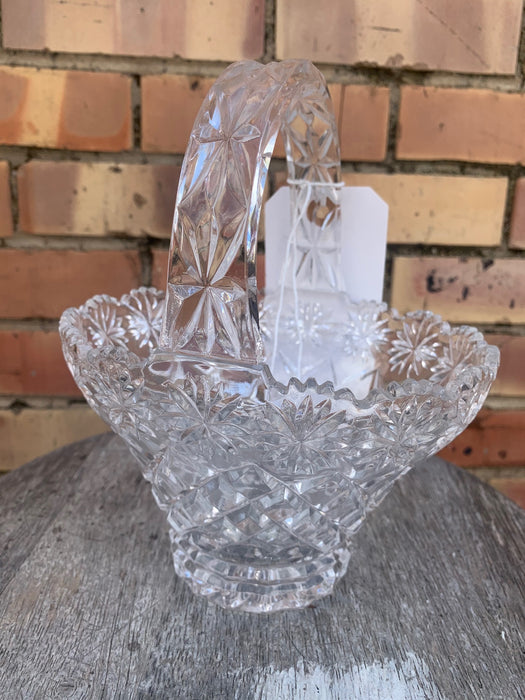 LARGE CRYSTAL BASKET