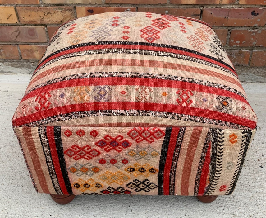 SQUARE WOVEN UPHOLSTERED OTTOMAN
