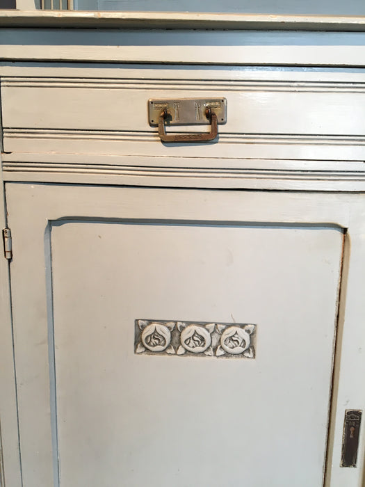 1920'S PAINTED FRENCH HUTCH