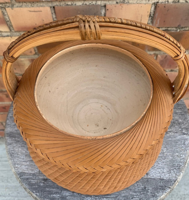 POTTERY LINED BASKET PLANTER