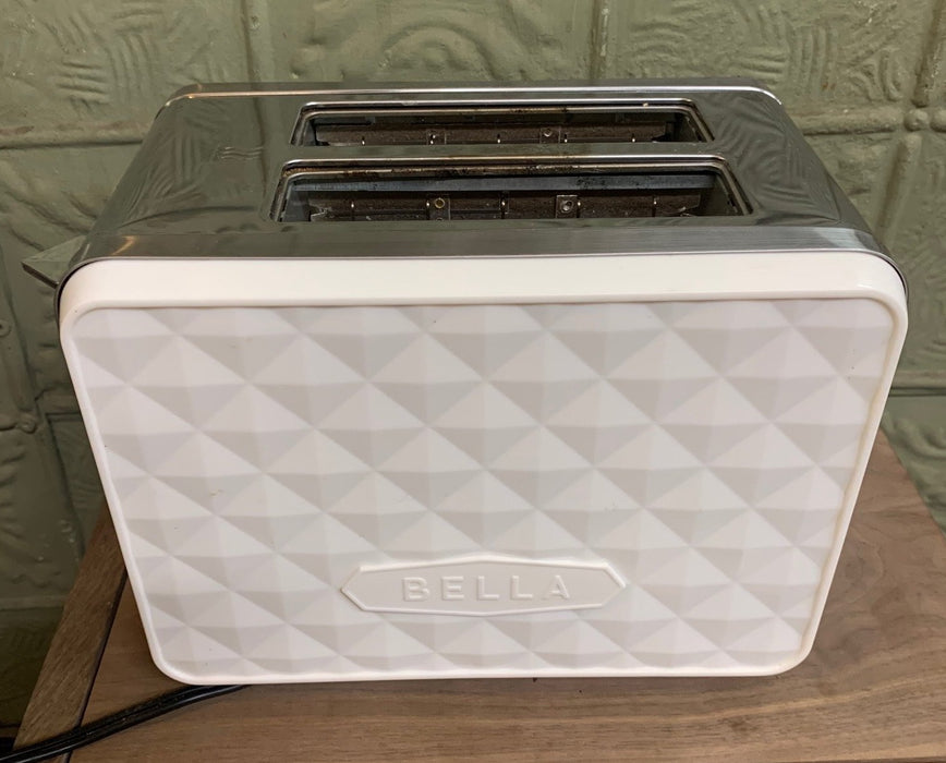 VINTAGE SMALL WHITE TOASTER