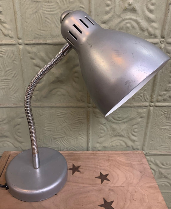 GRAY GOOSENECK DESK LAMP