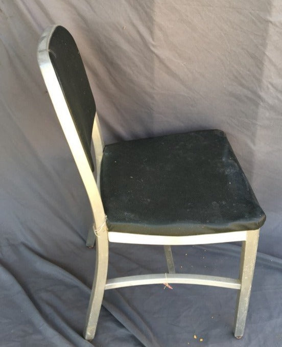 MID CENTURY ALUMINUM OFFICE CHAIR WITH GREEN SEAT