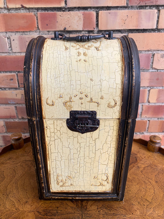 PAINTED DOME LID BOX