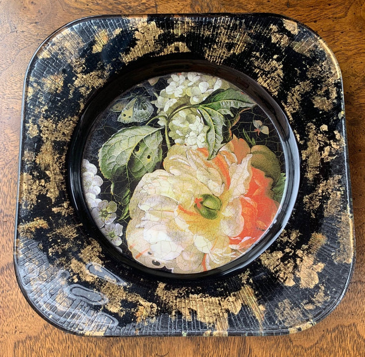 SQUARE GOLD AND BLACK FLORAL PLATE