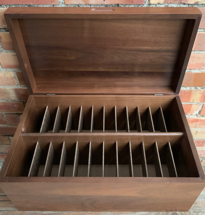 COMPARTMENTED WOODEN BOX