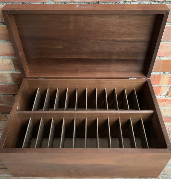 COMPARTMENTED WOODEN BOX