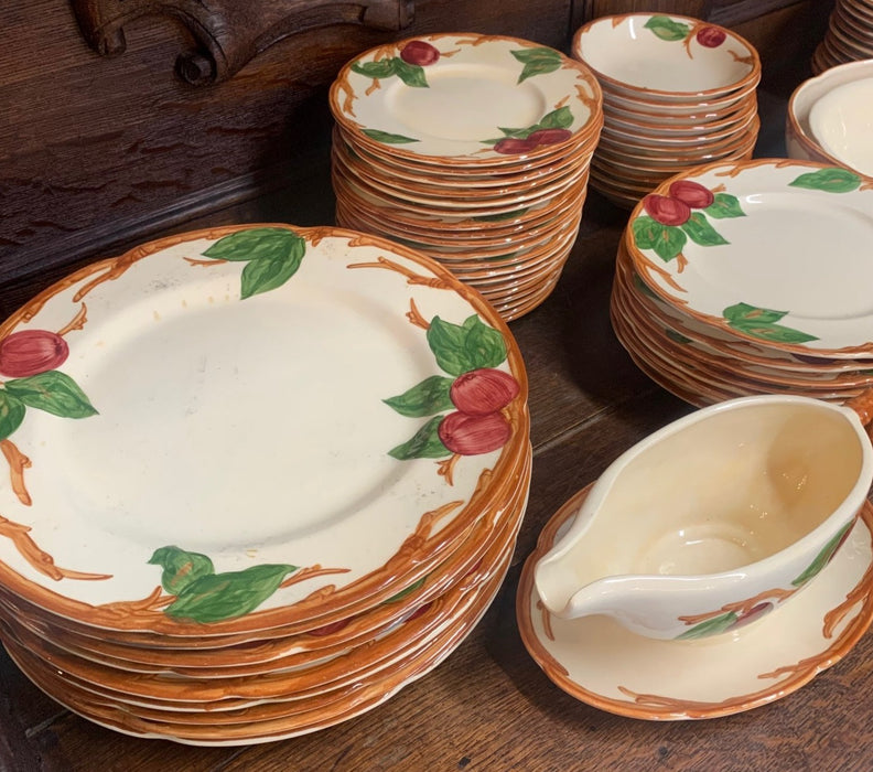 FRANCISCAN APPLE 71 PIECE DISH SET CHECK QUANTITY BEFORE ORDERING