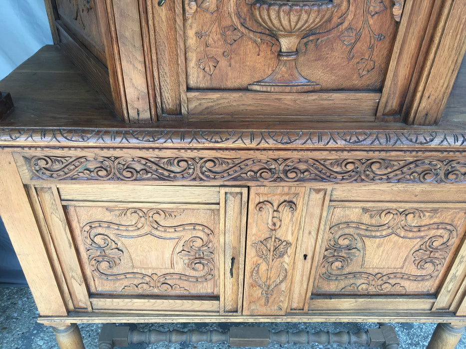 URN CARVED PETITE COURT CUPBOARD