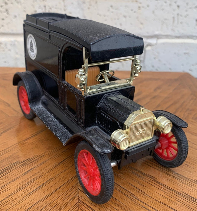 VINTAGE BLACK METAL CAR BANK