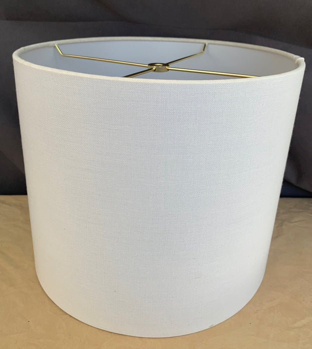 PLAIN WHITE CYLINDRICAL LAMP SHADE