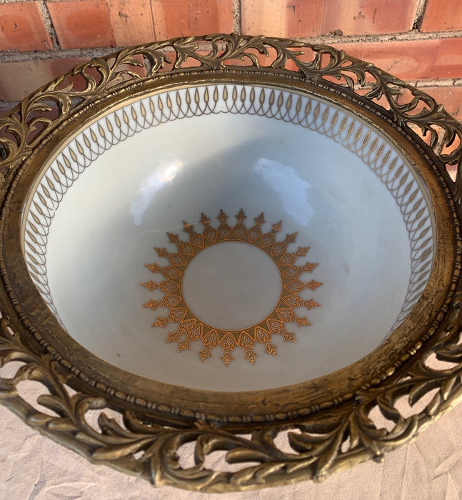 NOT OLD ORNATE PORCELAIN AND BRASS CENTER BOWL