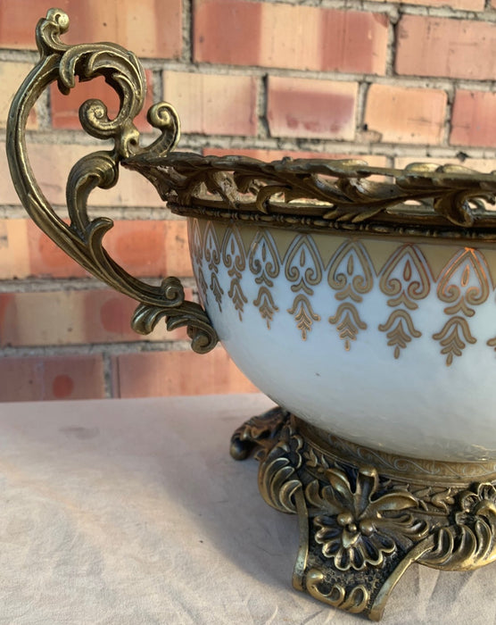 NOT OLD ORNATE PORCELAIN AND BRASS CENTER BOWL