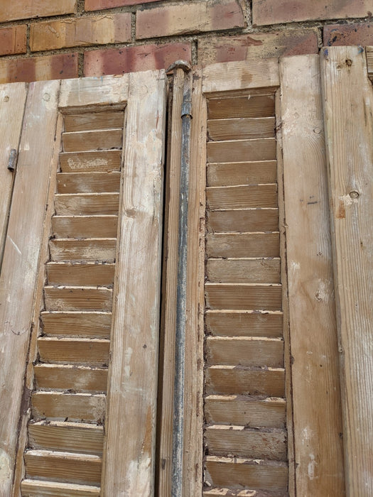 SET OF 5 NATURAL FINISH SHUTTERS