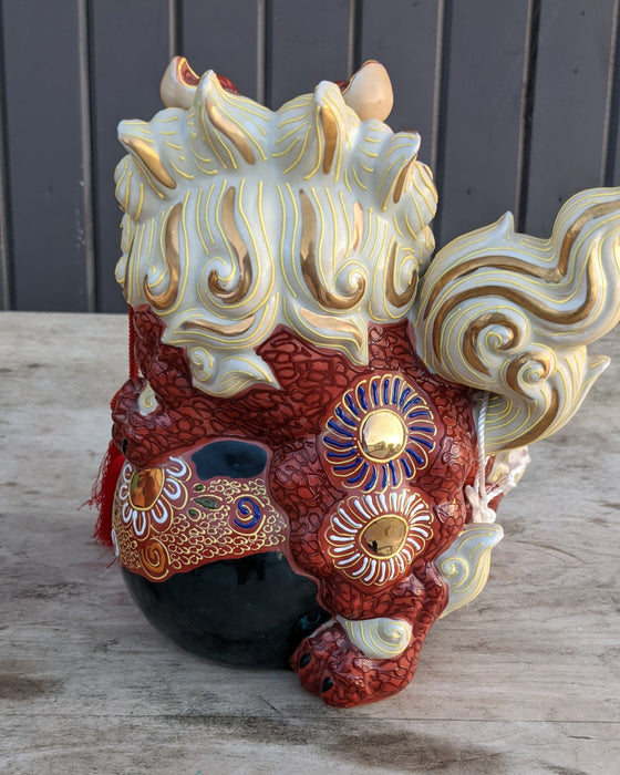 PAIR OF LARGE SATSUMA FOO DOGS