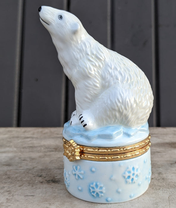 POLAR BEAR BOX