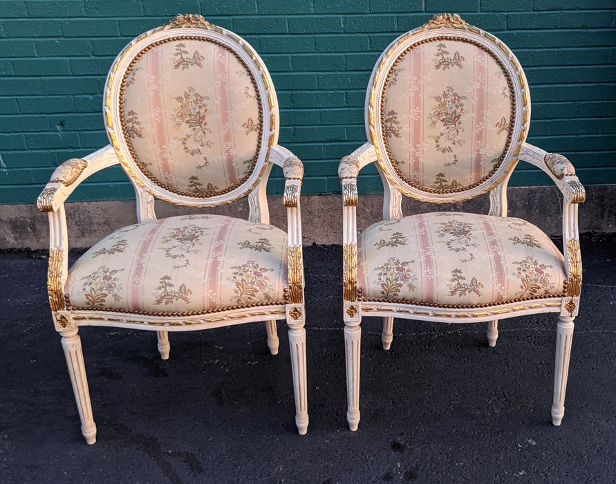 PAIR OF LOUIS XVI FAUTEUILS