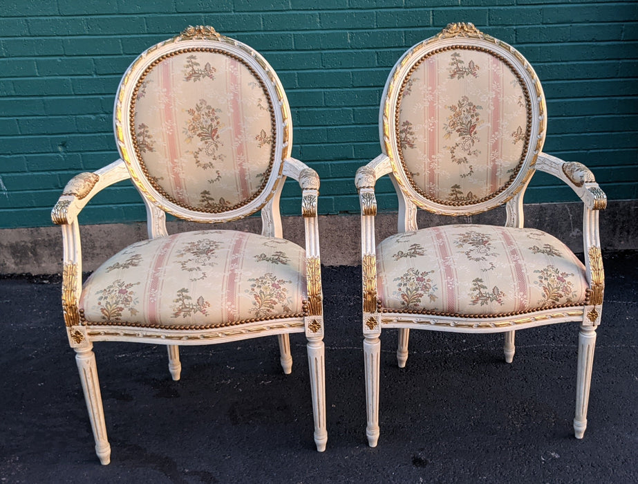 PAIR OF LOUIS XVI FAUTEUILS