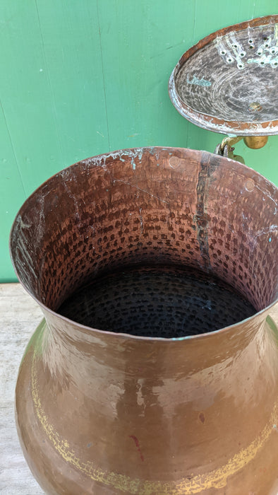 LARGE HAMMERED COPPER LIDDED VESSEL