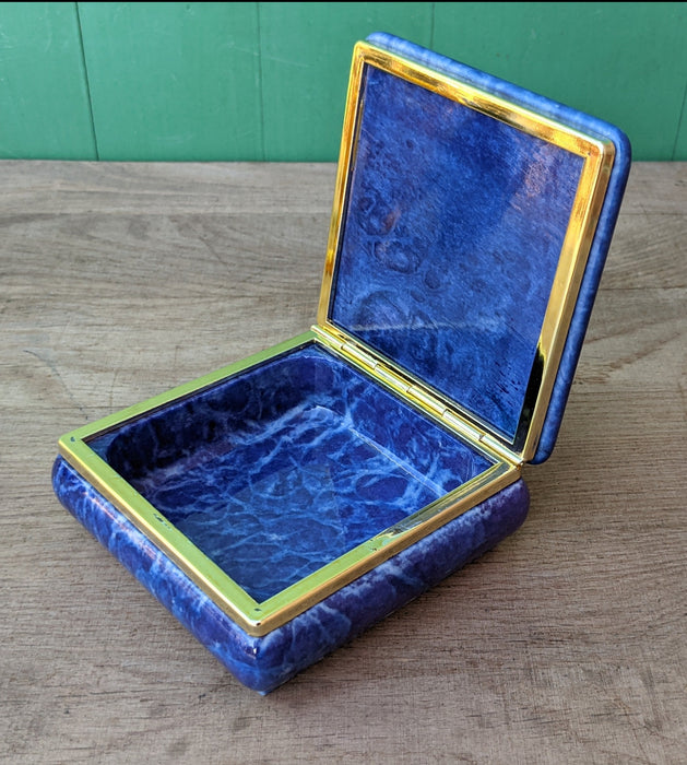 ITALIAN BLUE ONYX LIDDED BOX