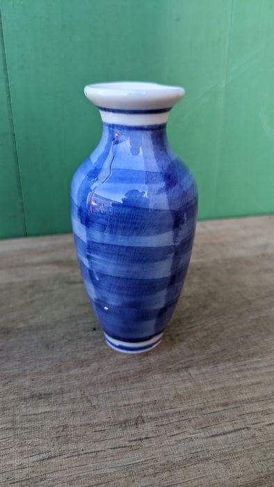 TINY BLUE AND WHITE VASE