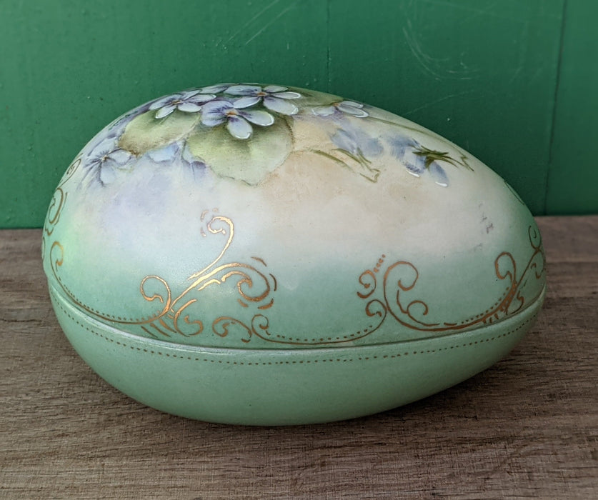 HAND PAINTED EGG BOX